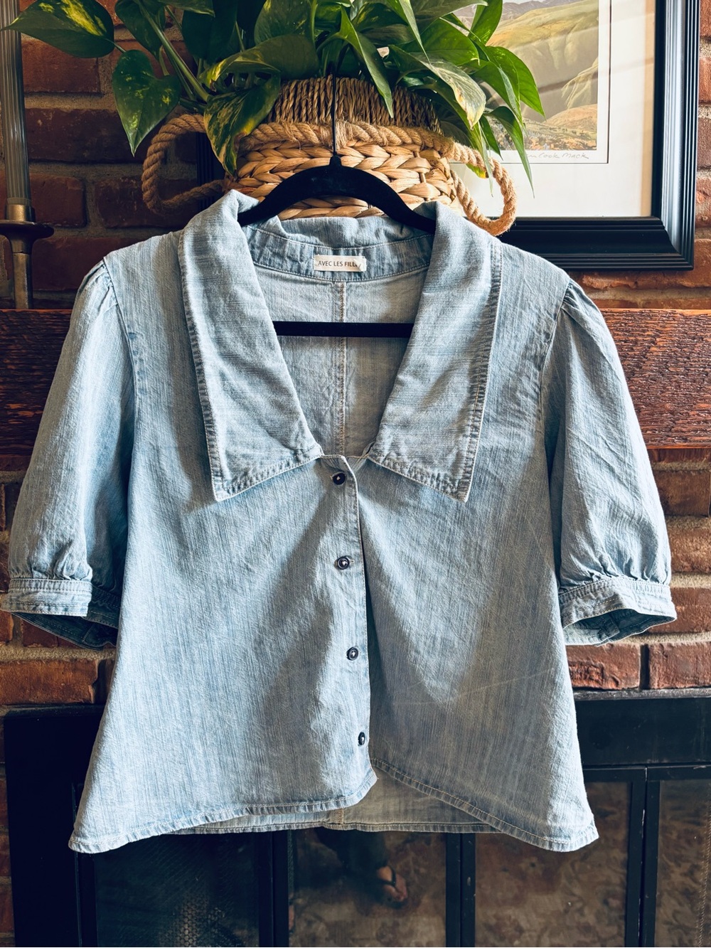 Avec Les Filles Light Blue Denim Button-Front Puff Sleeve Top